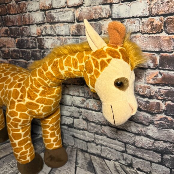 Toys R Us Geoffrey Giraffe 20" Large Standing Plush - 2011 Plush - Picture 5 of 16